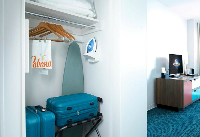Hotel Universal's Cabana Bay Resort