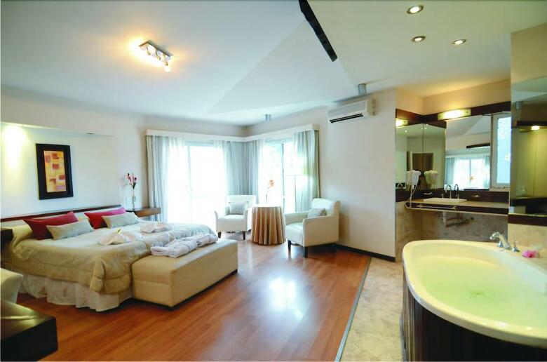 Hotel Santa Cecilia Resort & Spa