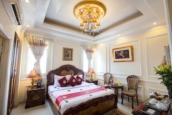Louis Hotel