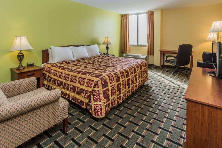 Danville Days Hotel & Conference Center