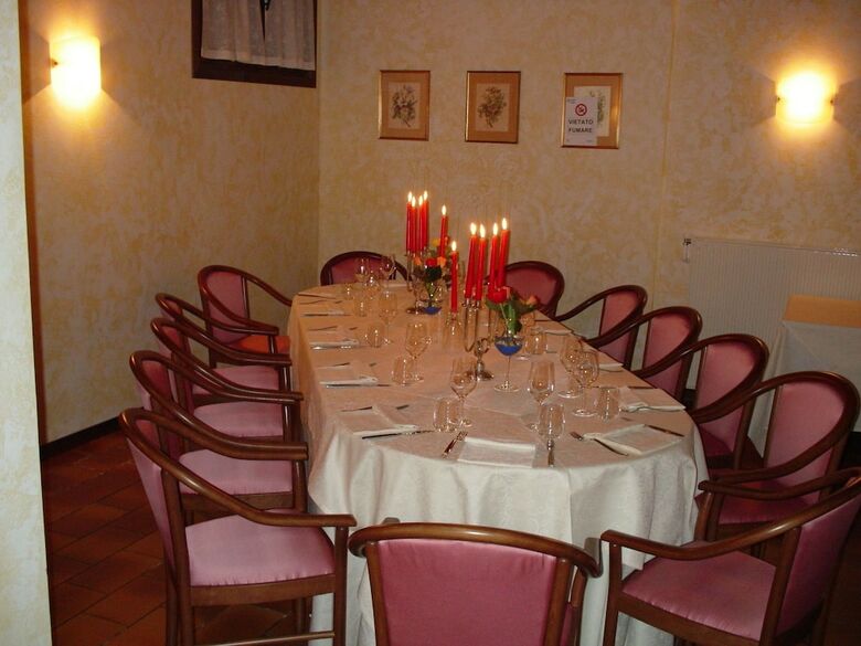 Hotel Albergo Ristorante Flora