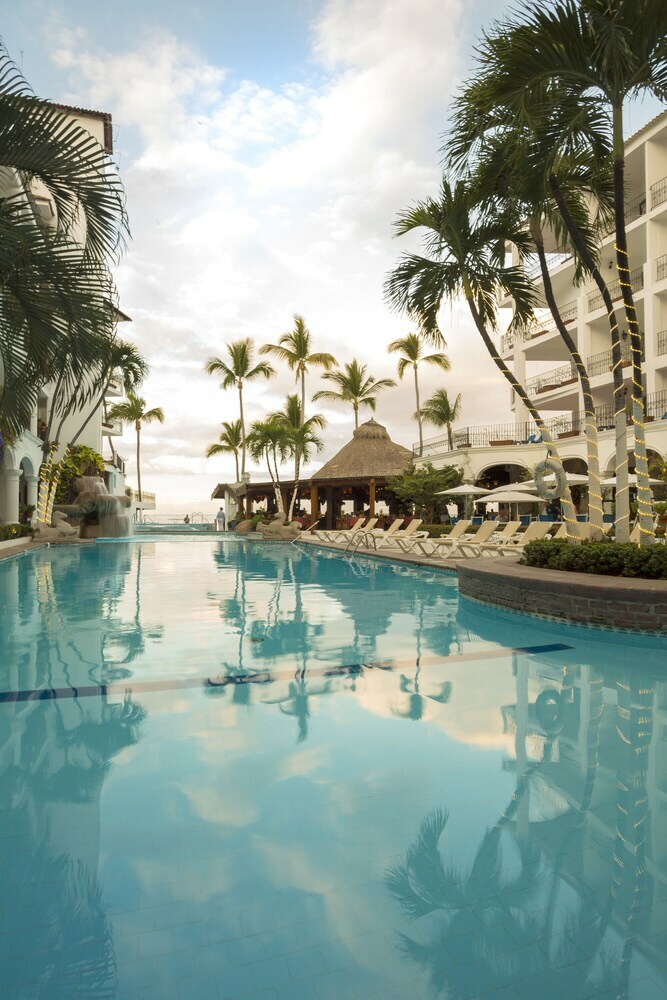 Playa Los Arcos Hotel Beach Resort & Spa