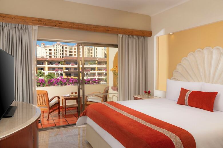 Hotel Velas Vallarta Suite Resort