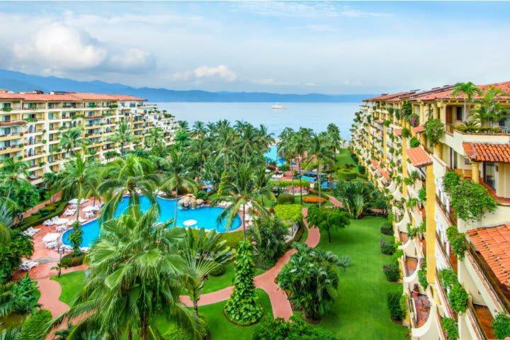 Hotel Velas Vallarta Suite Resort