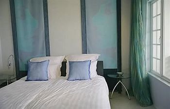 Hotel Days At Sea Beach Lodge