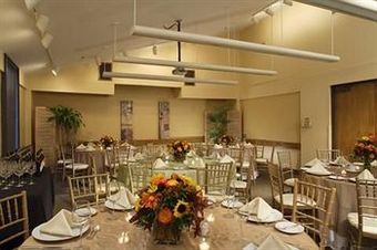 Chauncey Hotel And Conference Center