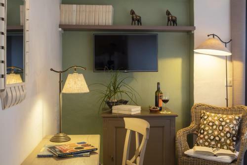 Hotel La Cl� Des Champs