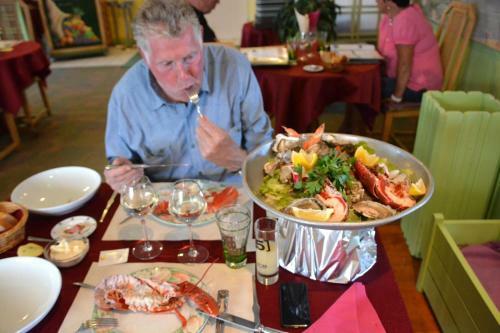 Kyriad Hotel - Restaurant Carentan