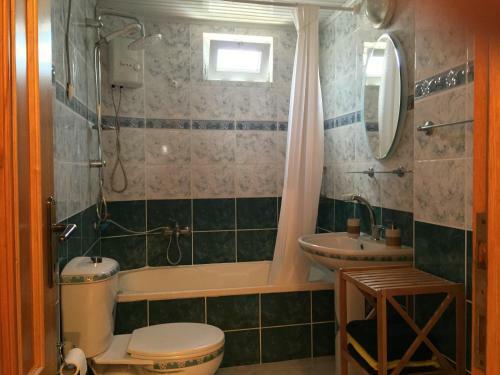 Apartment For 8persons