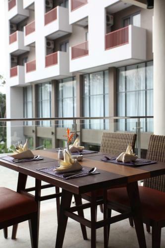 Soll Marina Hotel & Conference Center Bangka