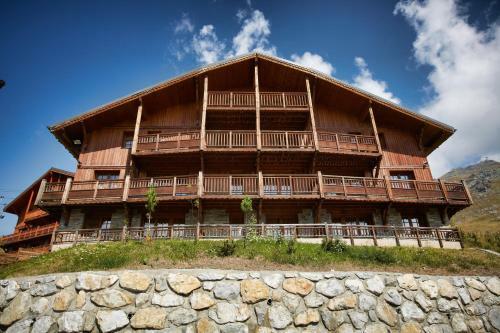 Apartamento Les Chalets Du Soleil Authentiques Les Menuires