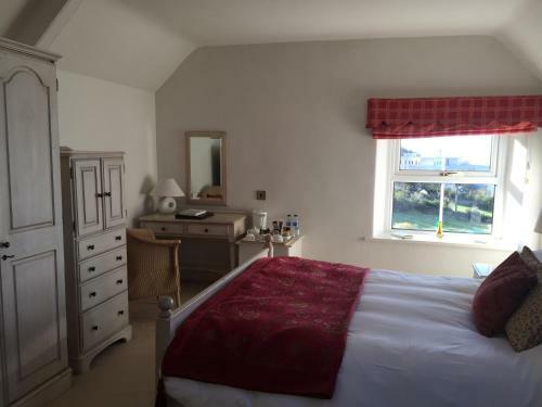 Bed & Breakfast Church House
