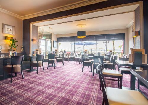 Smiths Hotel