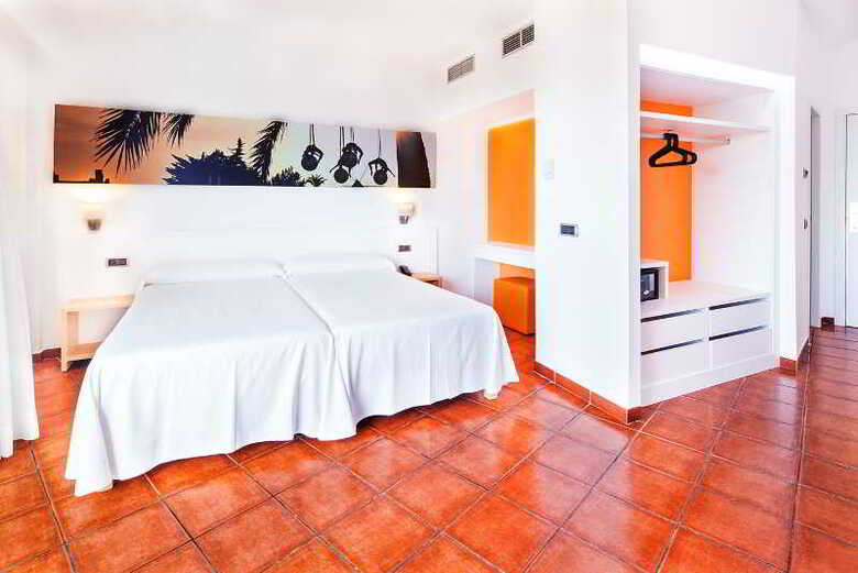 Hotel THB Ocean Beach