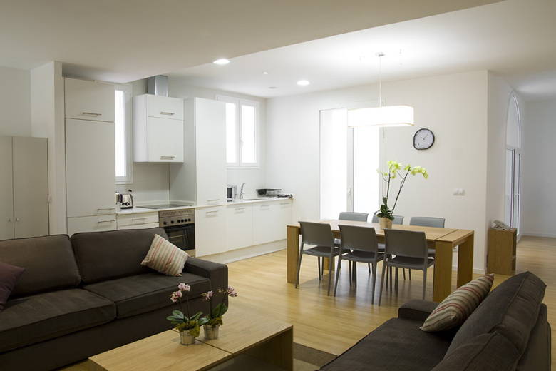 Pamplona Apartments
