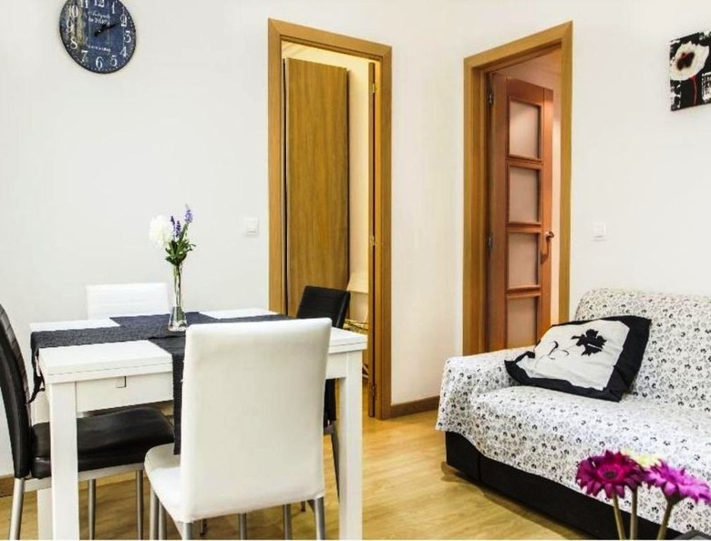 Apartamentos Barcelona Home With Terrace