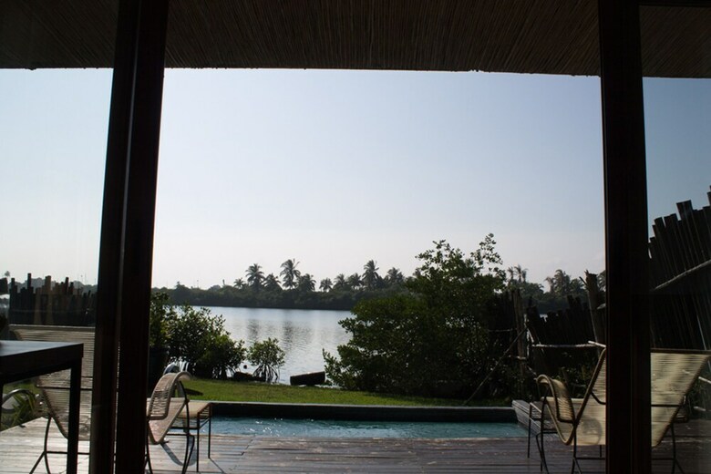Hotel Isla Tajin Beach And River Resort