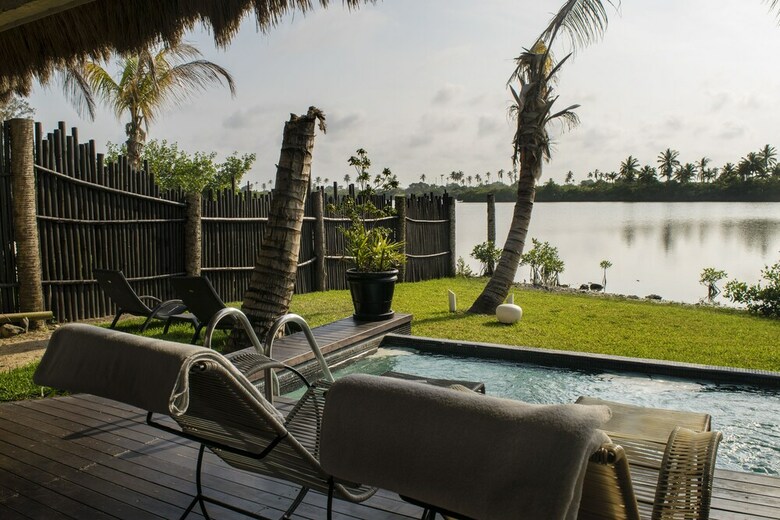 Hotel Isla Tajin Beach And River Resort