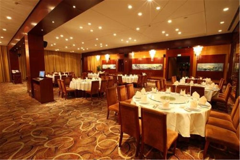 Hotel Howard Johnson Plaza Lingang Shanghai