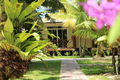 Hotel Langkah Syabas Beach Resort