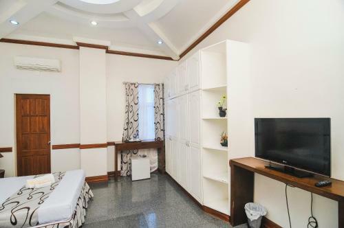 Hotel Villa Jhoana Resort