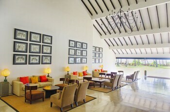 Hotel Avani Bentota Resort & Spa