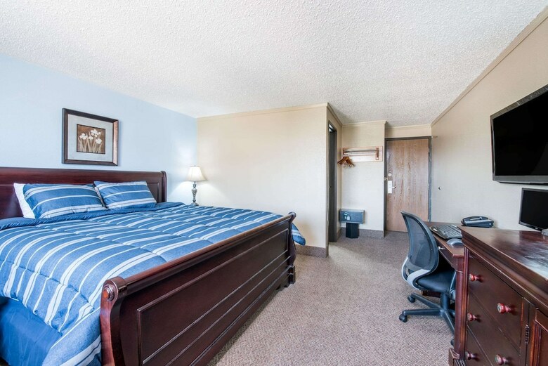 Hotel Super 8 Bismarck