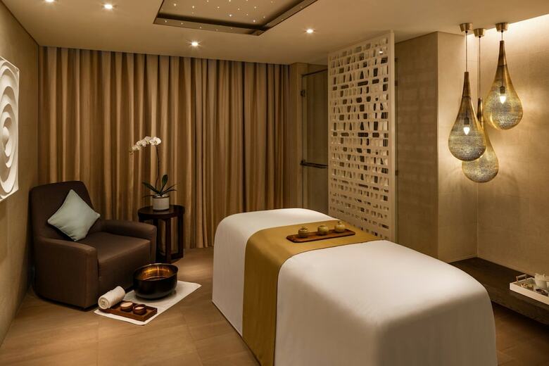 Sheraton Grand Hotel, Dubai