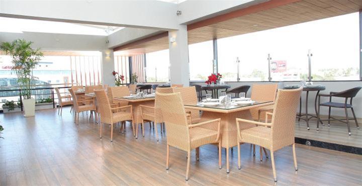 The Pommels Business Hotel