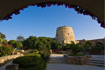 Hotel Ta Cenc & Spa