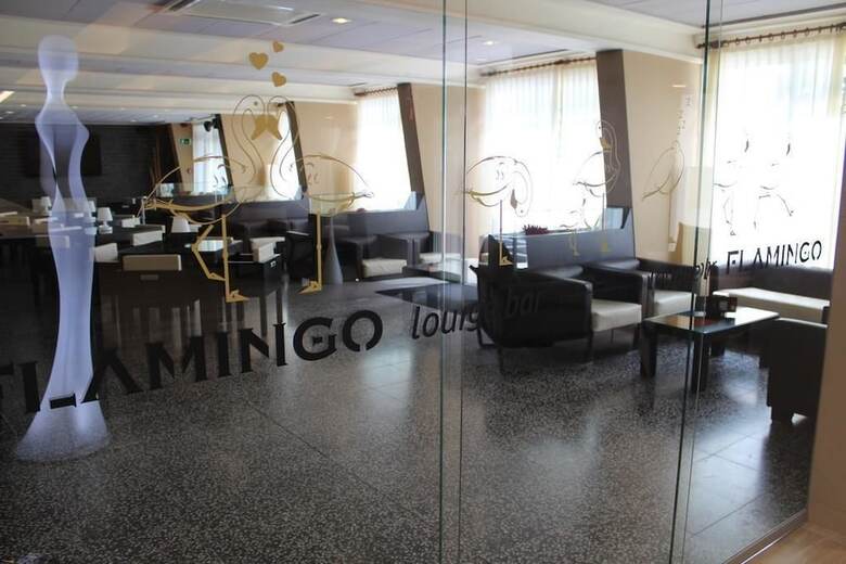 Hotel Checkin Flamingo
