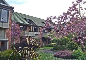 Woodlands Motels And Apartments