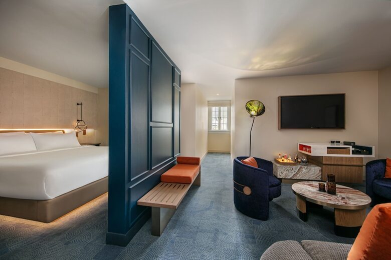 Hotel de La Poste - French Quarter, A Renaissance Hotel