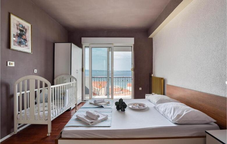 Holiday Home Podstrana With Sea View 360