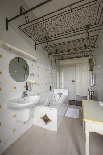 Hotel Ch�teau D'ygrande - Ch�teaux Et H�tels Collection
