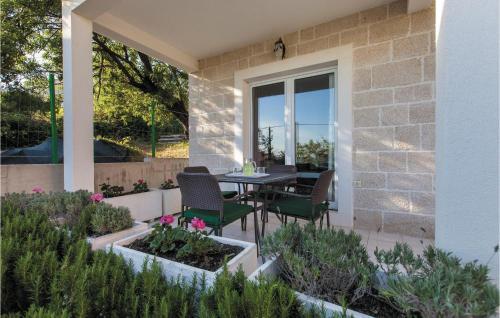 Holiday Home Podstrana With Sea View 361