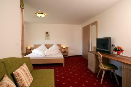 Hotel Weiss