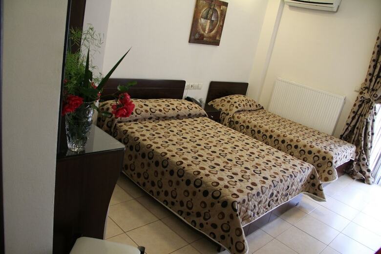 Viktoria Hotel