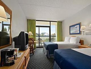 Travelodge Nags Head Beach Hotel