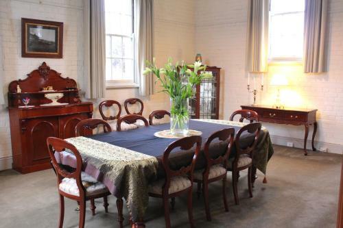 Bed & Breakfast Woodend Old School House