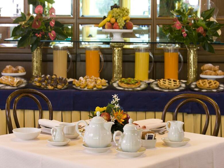 Hotel Savoy