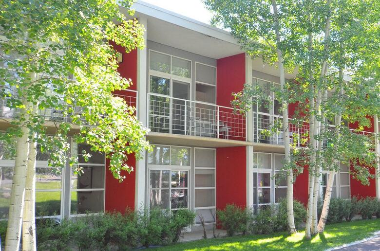 Hotel Aspen Meadows Resort