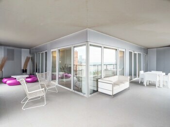 Rent Top Apartments Beach-diagonal Mar