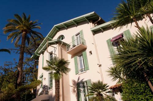 Hotel H�tel De Charme Villa Roseraie