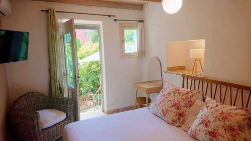 Hotel H�tel De Charme Villa Roseraie