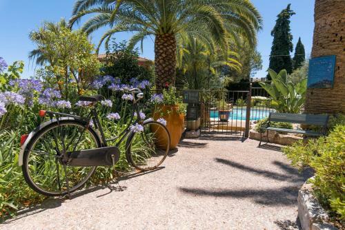 Hotel H�tel De Charme Villa Roseraie