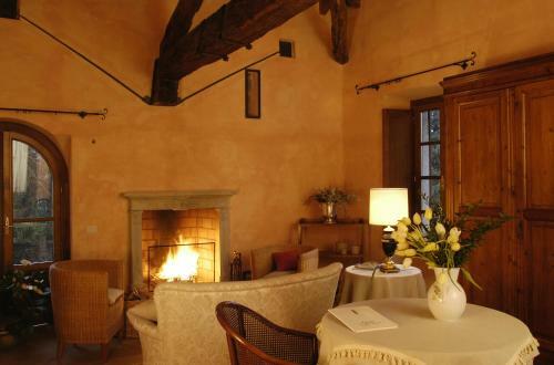 Hotel Locanda Dei Mai Intees