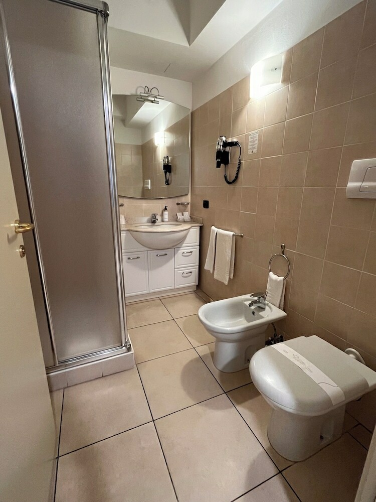Hotel Lovere Resort & Spa