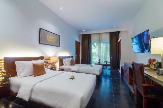 Hotel Lynnaya Urban River Resort