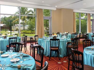 Hotel Courtyard By Marriott Miami Airport South